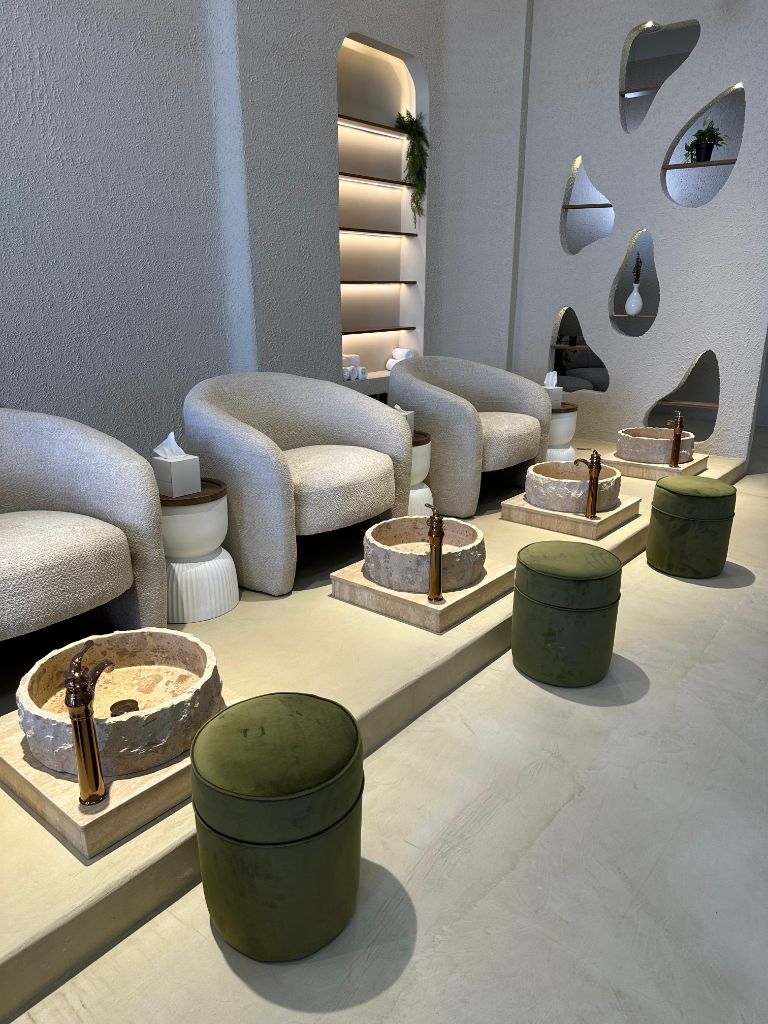 Pedicure lounge chairs